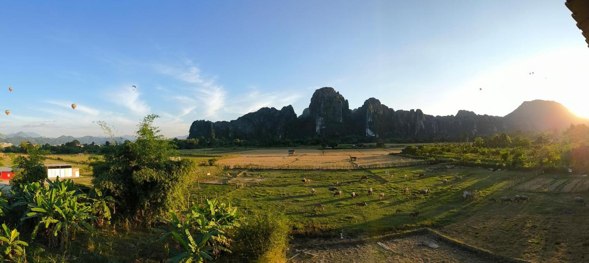 Dd Guesthouse Vang Vieng Eksteriør bilde